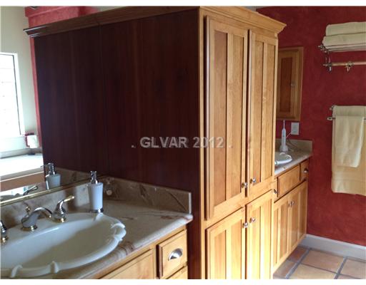 5370 Grain Mill Road Pahrump, NV 89061 - Photo 8 of 14 Master Bath/Spa.