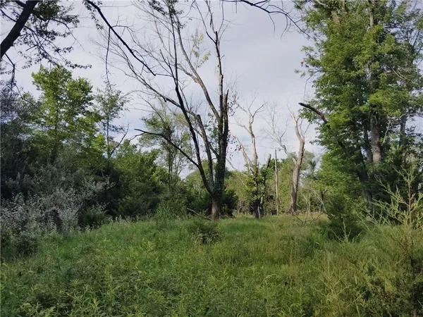 $160,000 | 30218 Maple Grove Road, Rantoul, KS 66079