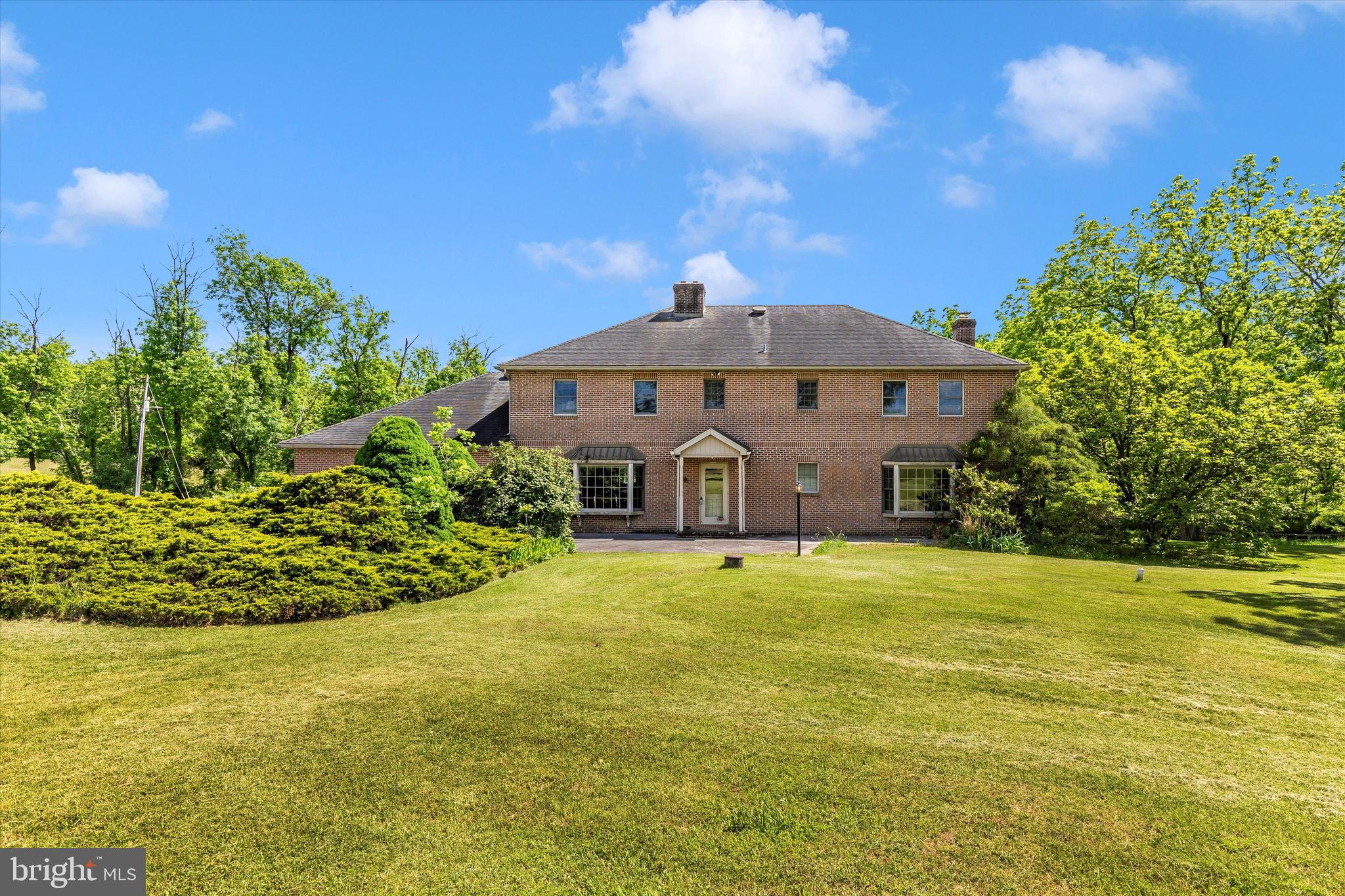 511 Stultz Road Fairfield, PA 17320 - Photo 55 of 86 a front view of a house with a garden