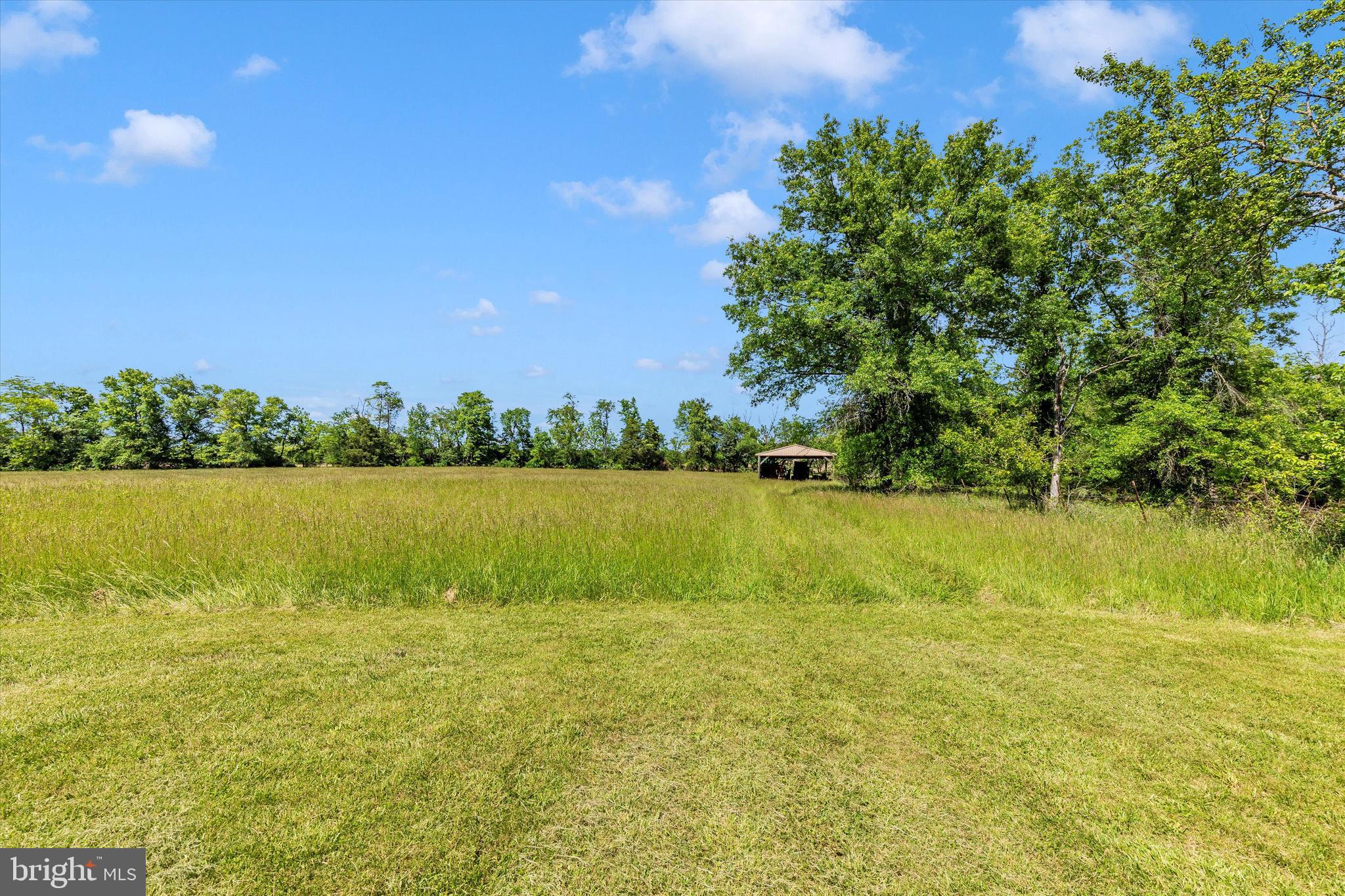 511 Stultz Road Fairfield, PA 17320 - Photo 59 of 86 a view of a lake with houses in the background