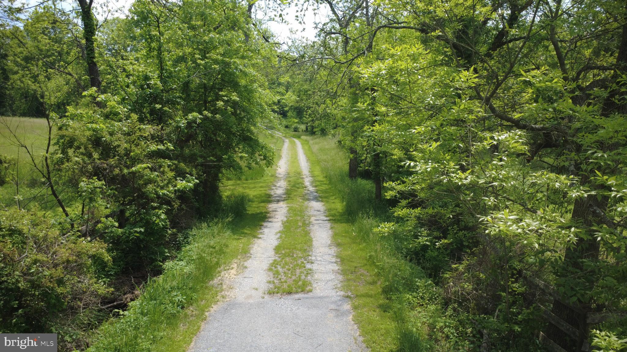 511 Stultz Road Fairfield, PA 17320 - Photo 10 of 86