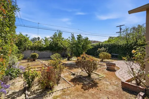 $949,900 | 5740 Lemona Avenue, Sherman Oaks, CA 91411