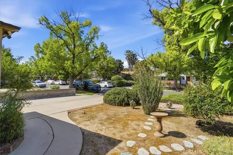 $949,900 | 5740 Lemona Avenue, Sherman Oaks, CA 91411