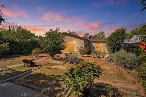 $949,900 | 5740 Lemona Avenue, Sherman Oaks, CA 91411