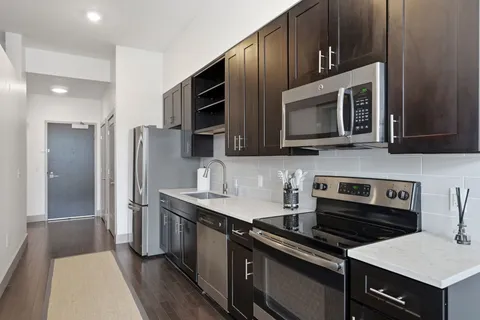 $282,000 | 2407 8th Avenue South, Unit 512, Nashville, TN 37204