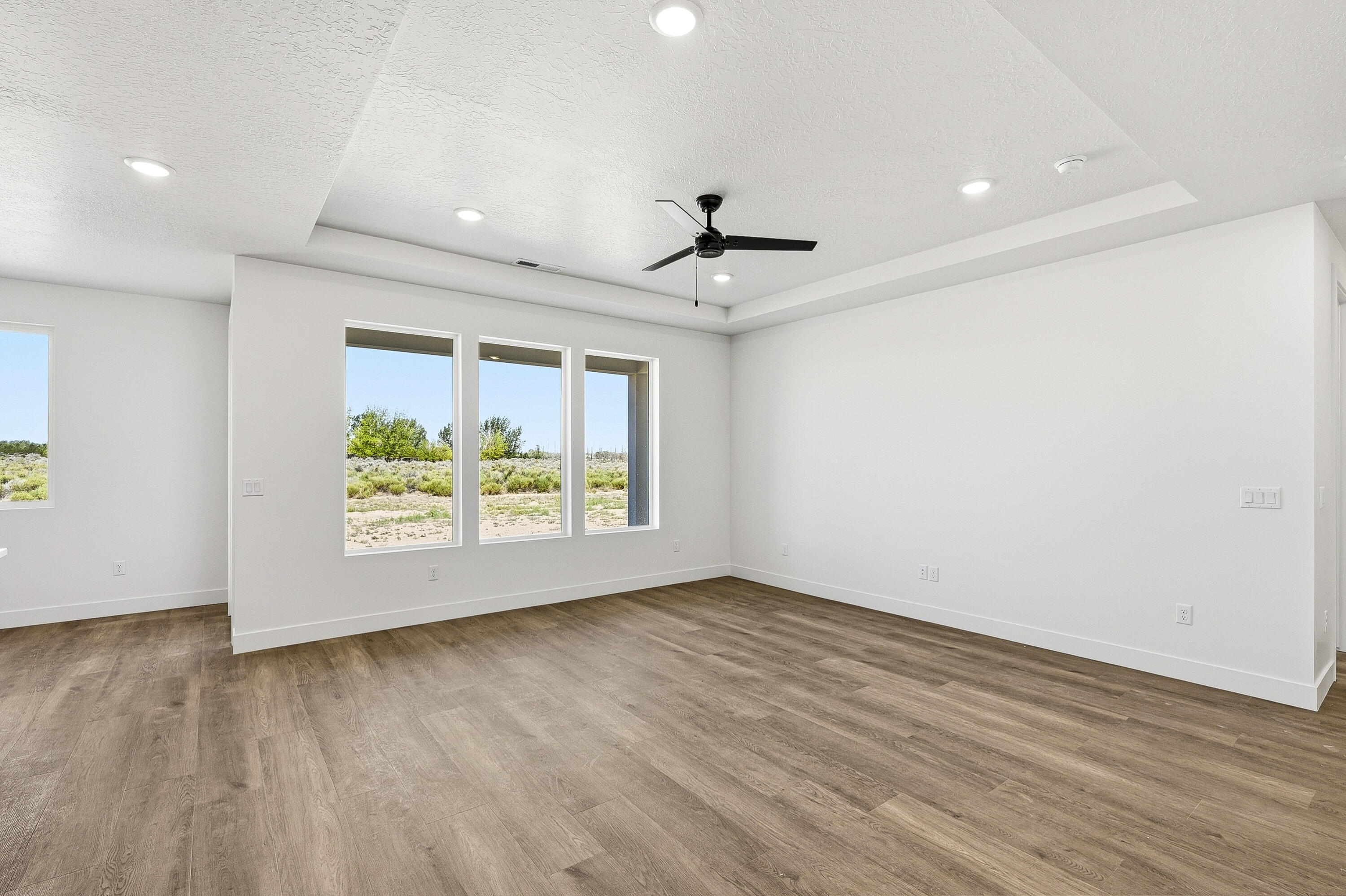 4923 North 10 East Enoch, UT 84721 - Photo 5 of 46 4923 N 10 E-17
