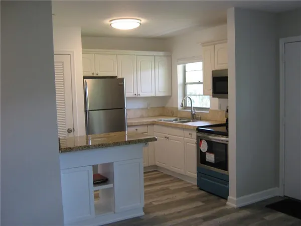 $1,750 | 5162 Northeast 6th Avenue, Unit 317, Oakland Park, FL 33334