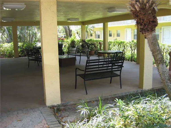 $1,750 | 5162 Northeast 6th Avenue, Unit 317, Oakland Park, FL 33334
