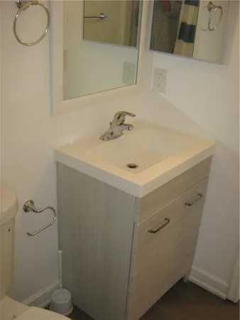 $1,750 | 5162 Northeast 6th Avenue, Unit 317, Oakland Park, FL 33334