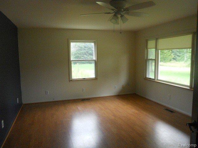 7635 Black River Road Croswell, MI 48422 - Photo 7 of 15 Black River Rd 006.JPG