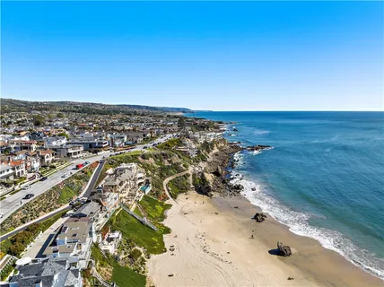 $2,195,000 | 2741 Bungalow Place, Corona del Mar, CA 92625