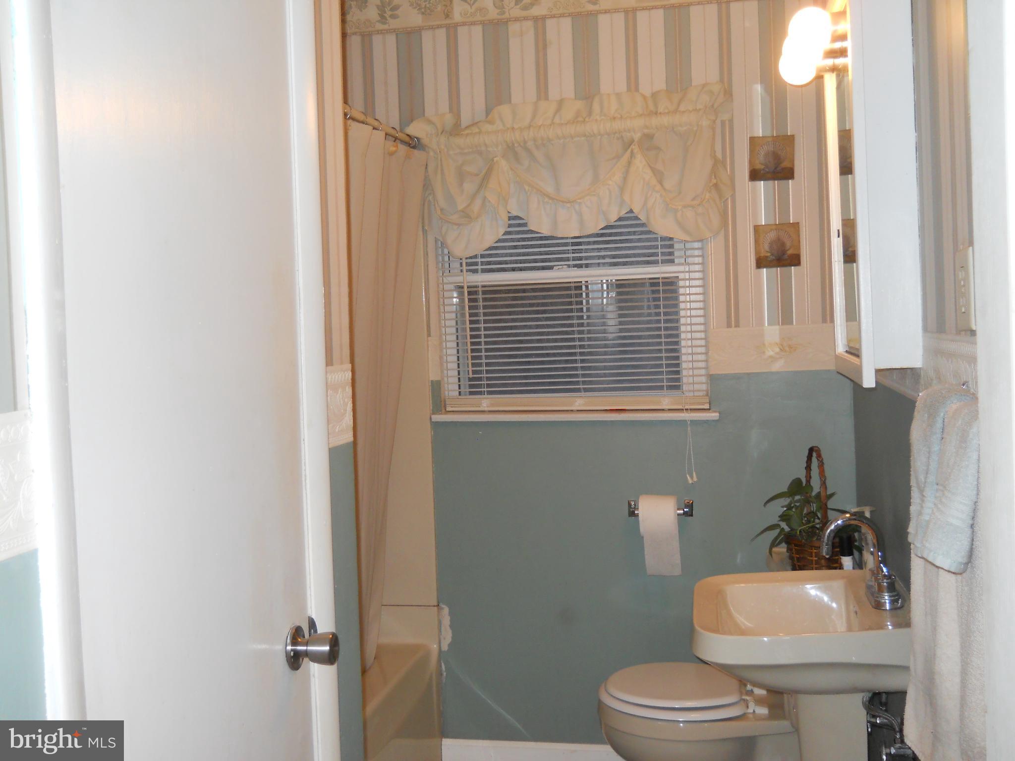 76 Scrapetown Road Pemberton, NJ 08068 - Photo 7 of 23 Full Bathroom