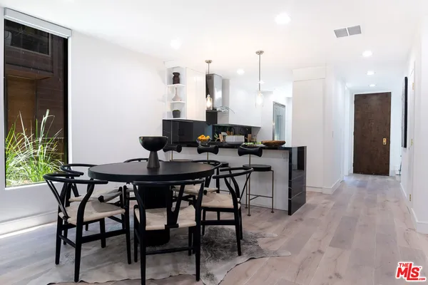 $7,500 | 1033 Carol Drive, Unit T13, West Hollywood, CA 90069