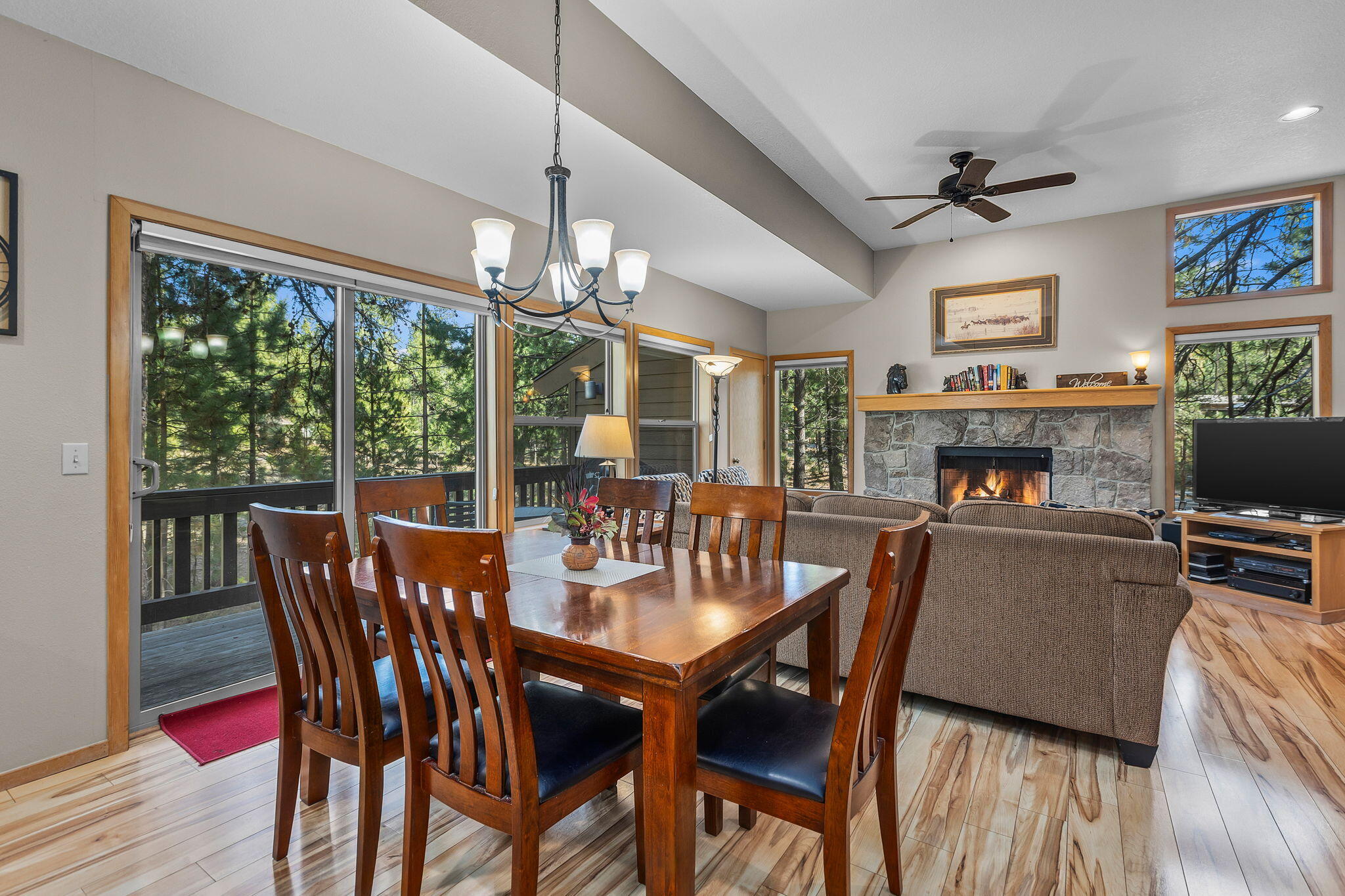 57407 Beaver Ridge Loop, Unit 44 Sunriver, OR 97707 - Photo 8 of 28 2025_10_23_57407_beaver_ridge_loop_n44-1
