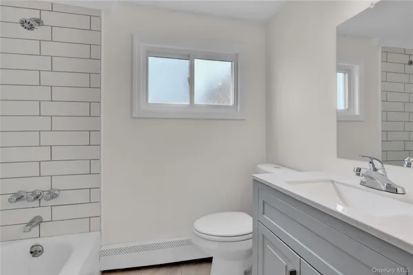 $699,999 | 449 North Indiana Avenue, Lindenhurst, NY 11757