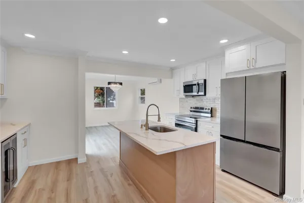 $699,999 | 449 North Indiana Avenue, Lindenhurst, NY 11757