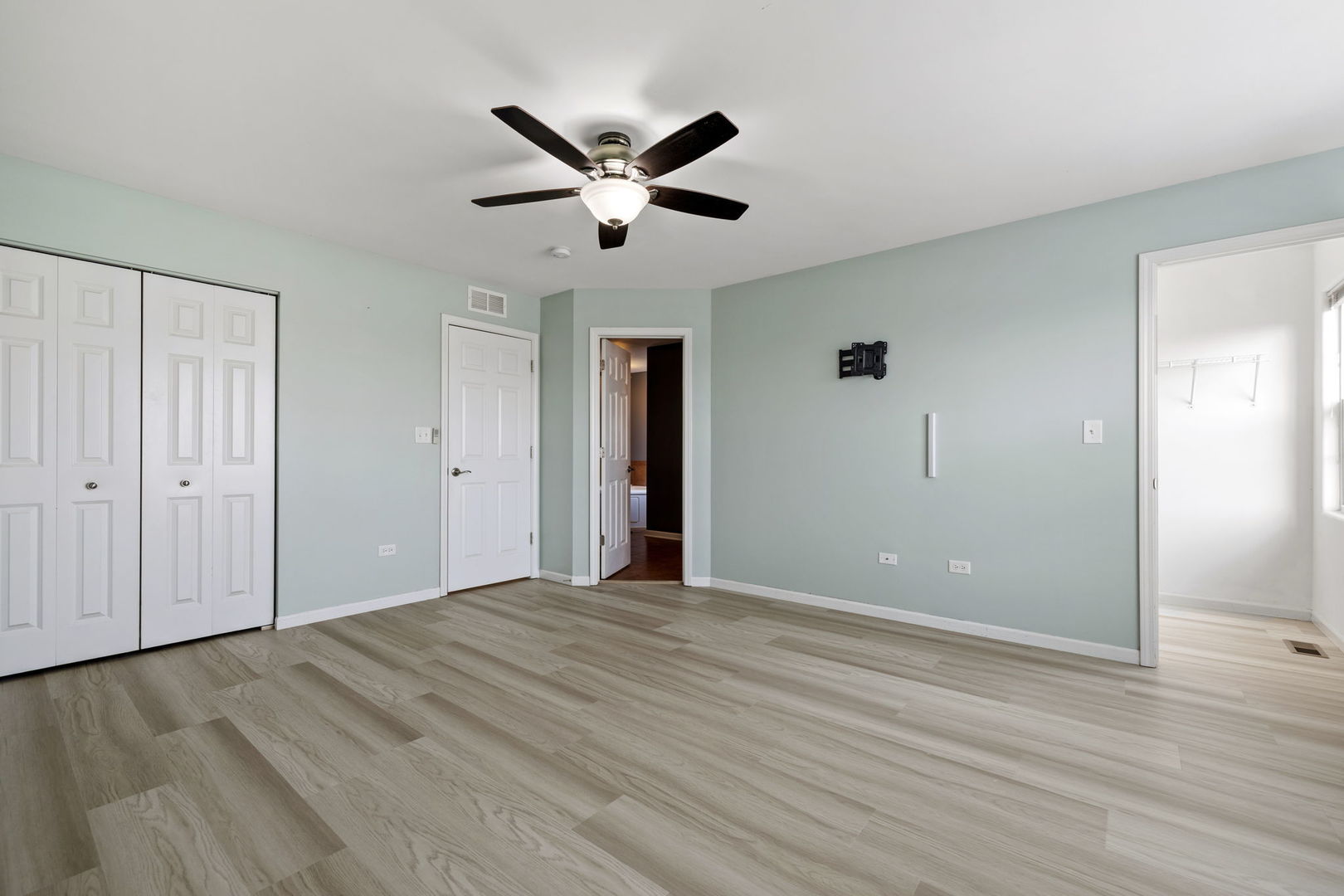 526 Lily Court Minooka, IL 60447 - Photo 14 of 26