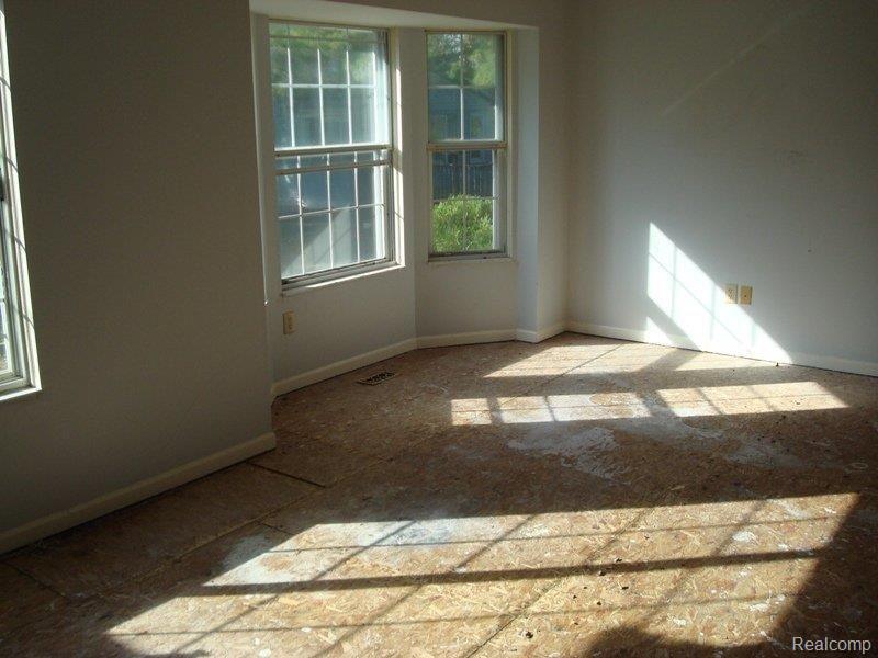 Lg Bed 