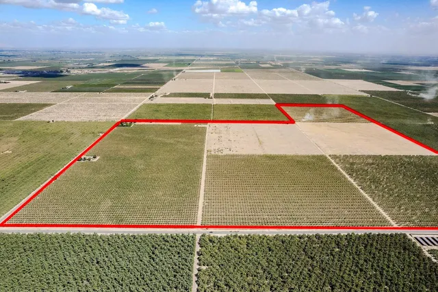 $2,700,000 | 2457 East Clarkson Avenue, Selma, CA 93662