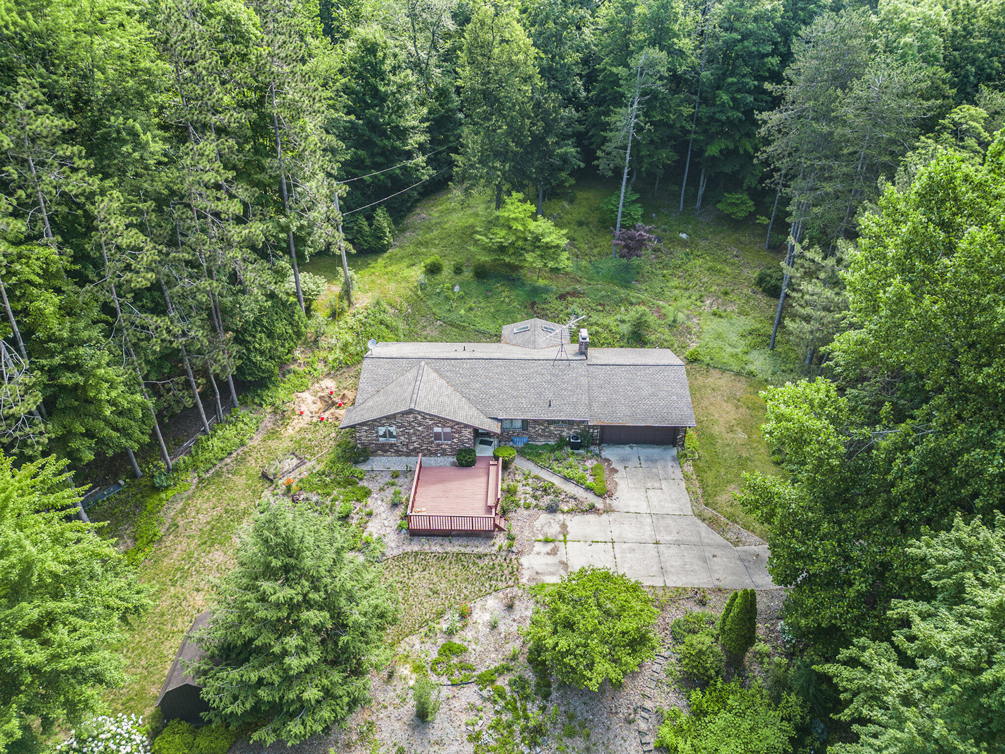 2945 Chamberlain Road Buchanan, MI 49107 - Photo 4 of 42 004_dji_0214