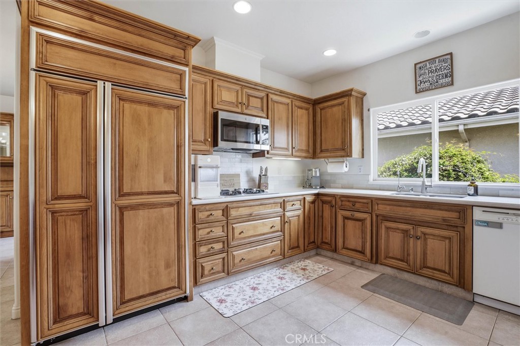 180 Cyclone Street Nipomo, CA 93444 - Photo 10 of 55