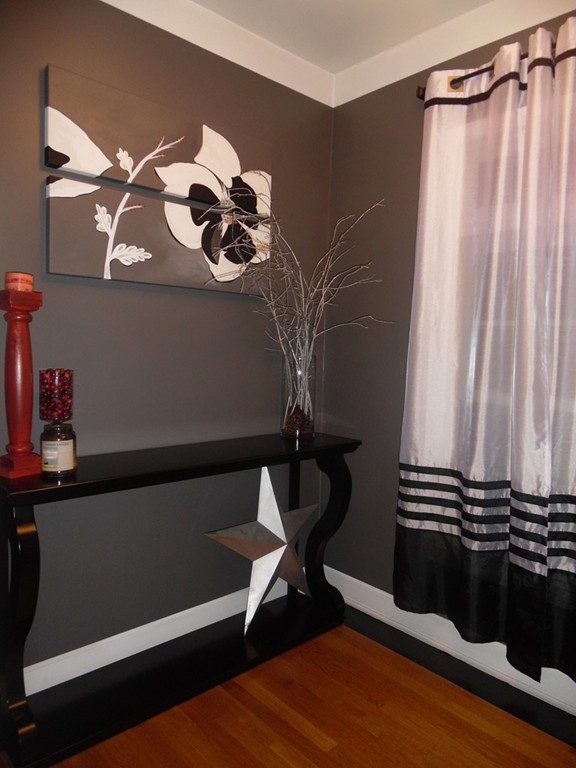55 Spruce Road Swansea, MA 02777 - Photo 5 of 17 Gallery Image 5