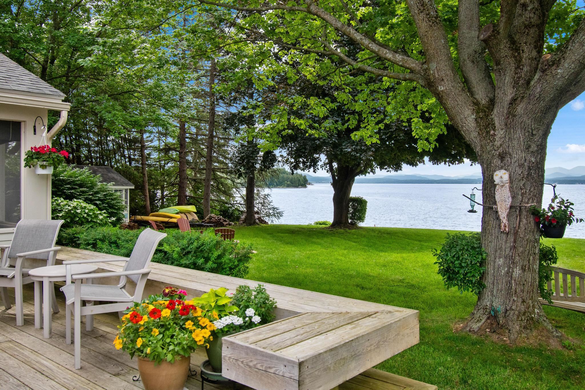 131 Hills Point Road Charlotte, VT 05445 - Photo 11 of 60