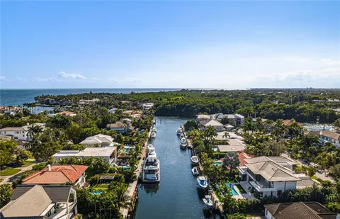 $17,000,000 | 6853 Sunrise Court, Coral Gables, FL 33133