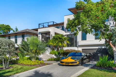 $17,000,000 | 6853 Sunrise Court, Coral Gables, FL 33133