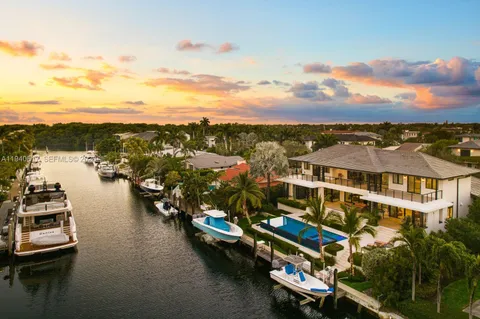 $17,000,000 | 6853 Sunrise Court, Coral Gables, FL 33133