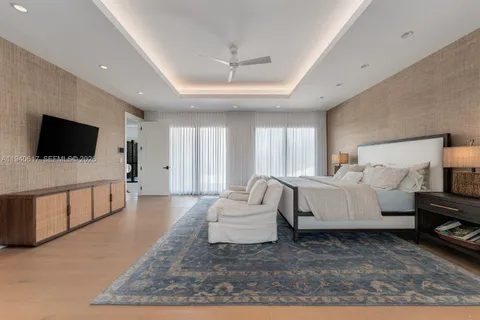 $17,000,000 | 6853 Sunrise Court, Coral Gables, FL 33133