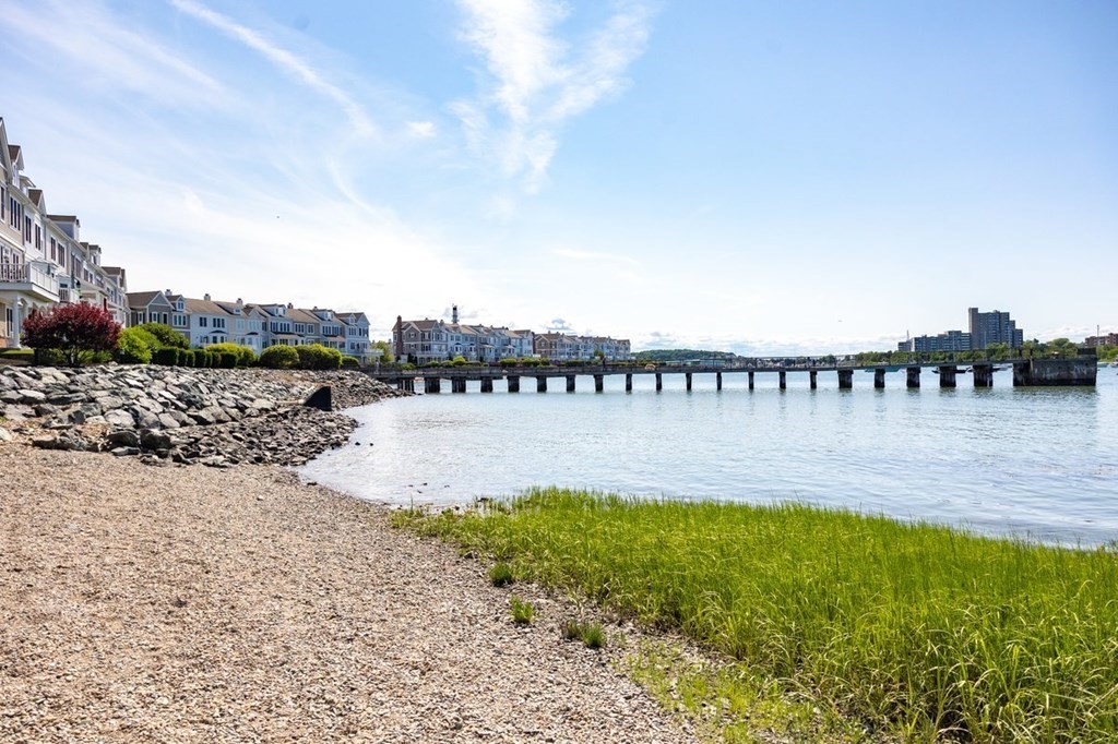 113 Halsted, Unit 113 Hingham, MA 02043 - Photo 25 of 41 a view of swimming pool and mountain in the back