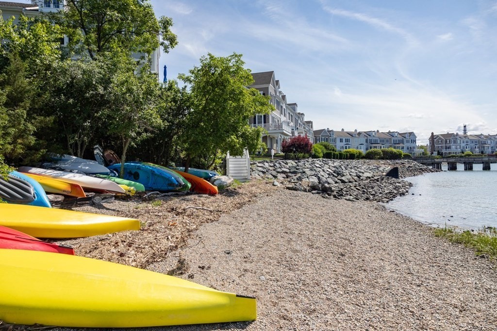 113 Halsted, Unit 113 Hingham, MA 02043 - Photo 27 of 41 a view of a backyard with swimming pool