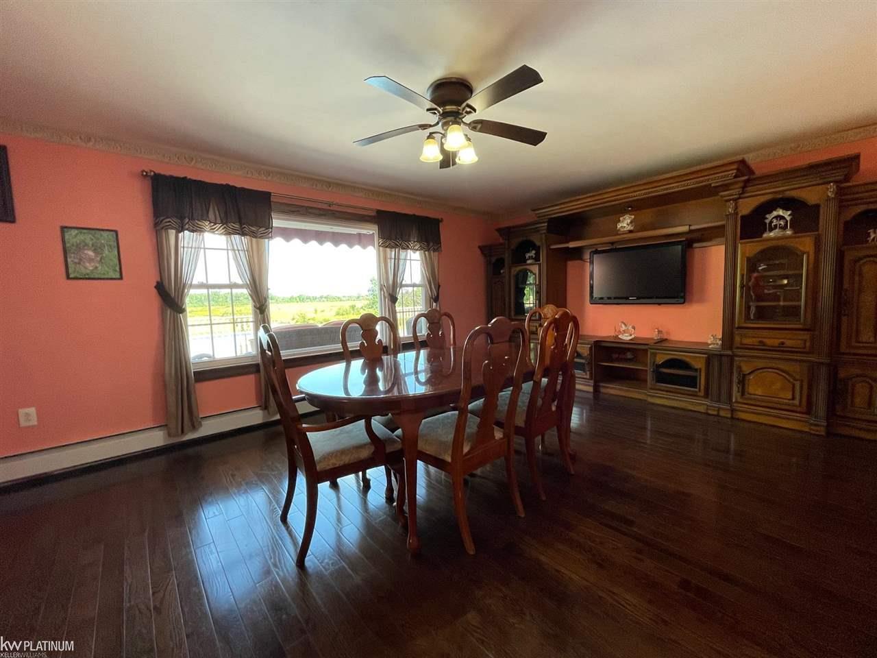 9738 Norman Road Avoca, MI 48006 - Photo 40 of 80 50053870-42.JPG