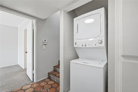 $699,000 | 2275 Ohio Avenue, Signal Hill, CA 90755