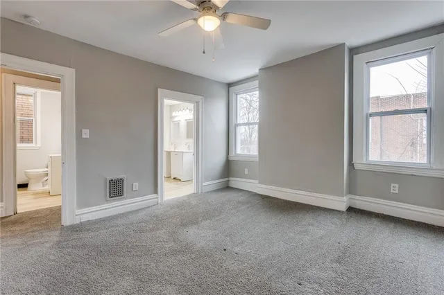a view of empty room with window