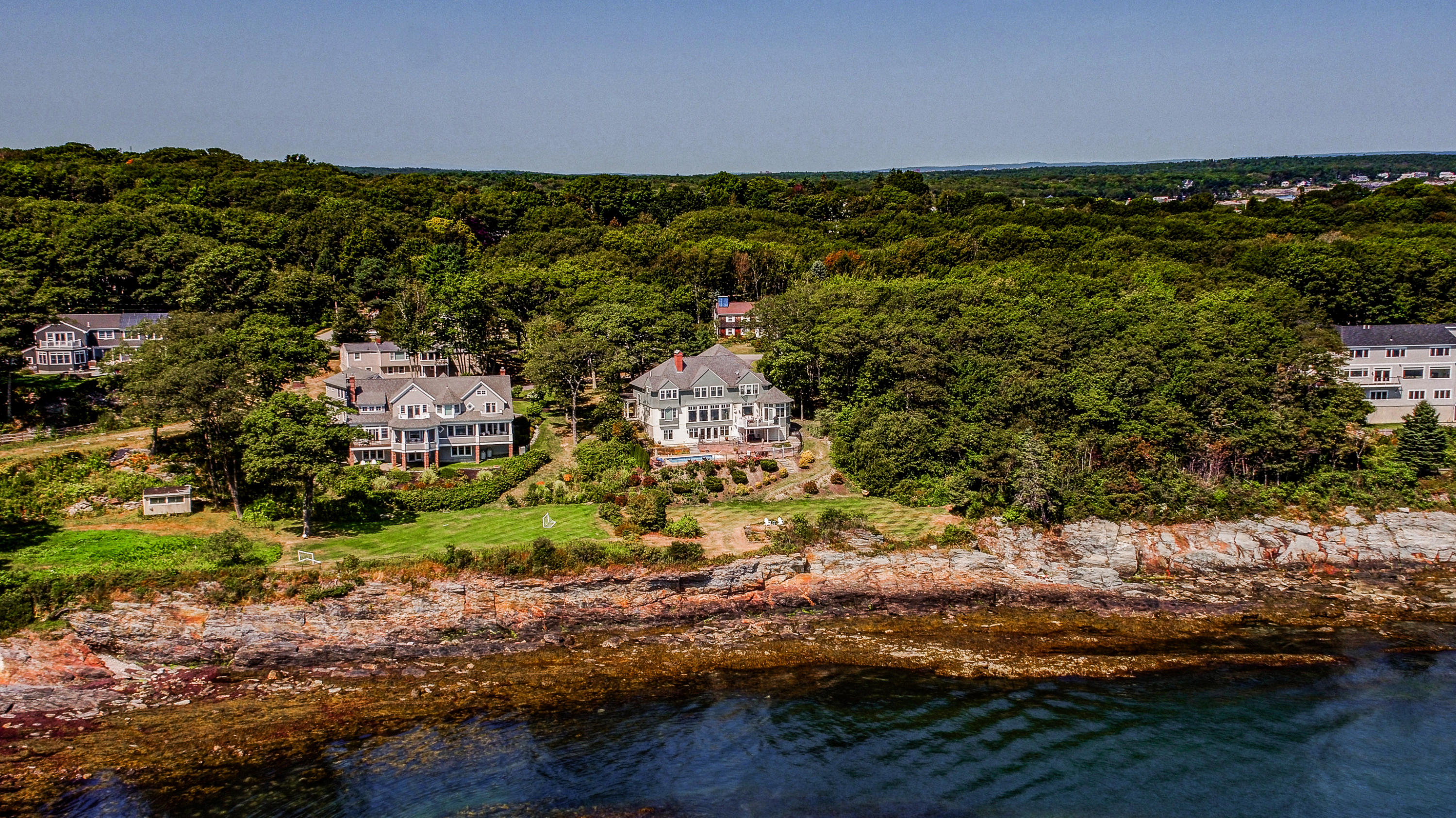 19 Pilot Point Road Cape Elizabeth, ME 04107 - Photo 4 of 32 19 Pilot-15
