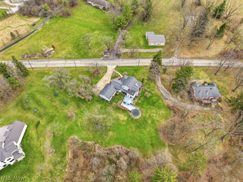 4752 Quick Road Peninsula, OH 44264 - Photo 6 of 50