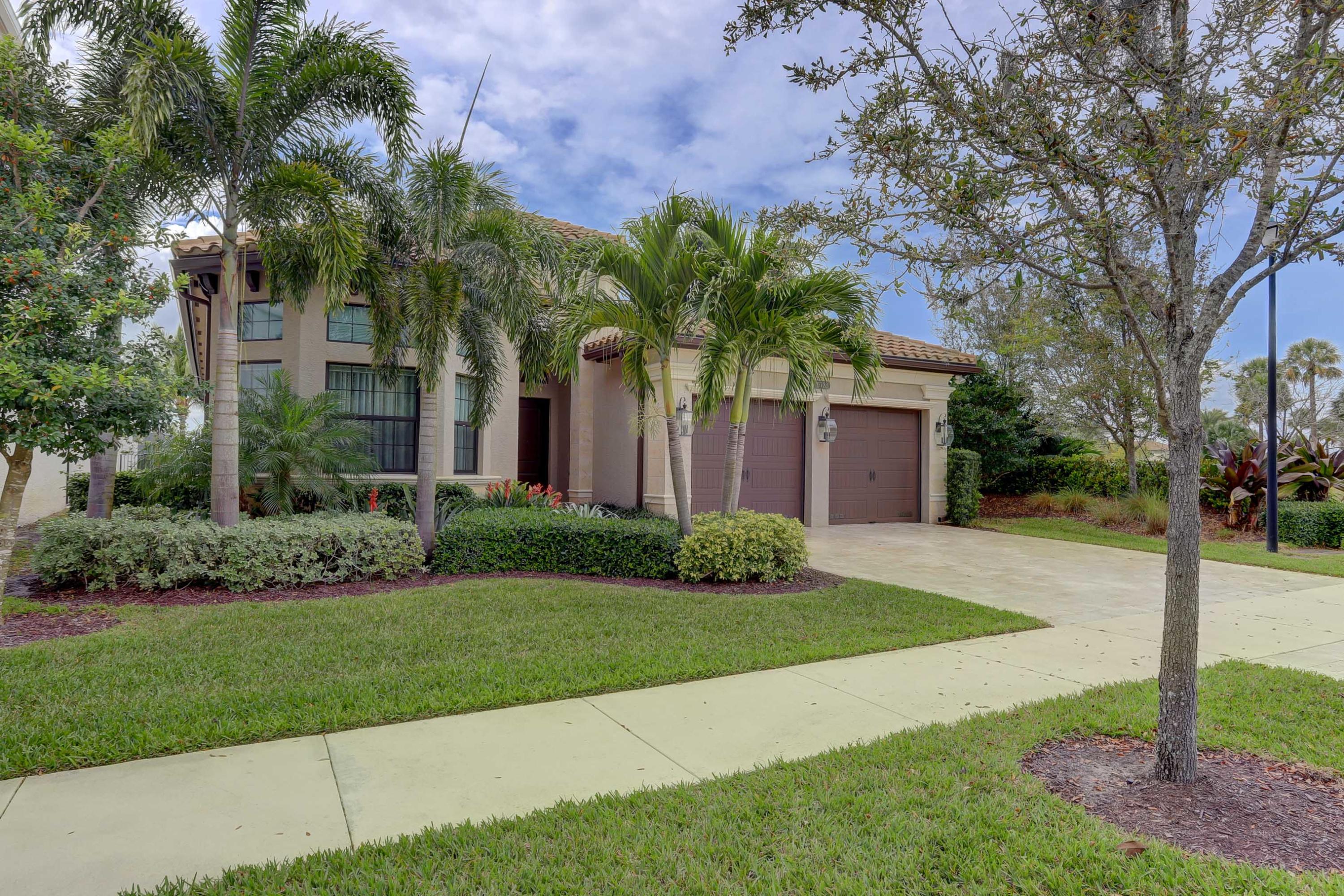 16783 Pavilion Way Delray Beach, FL 33446 - Photo 1 of 38 01_img_1151_2_3_4_5