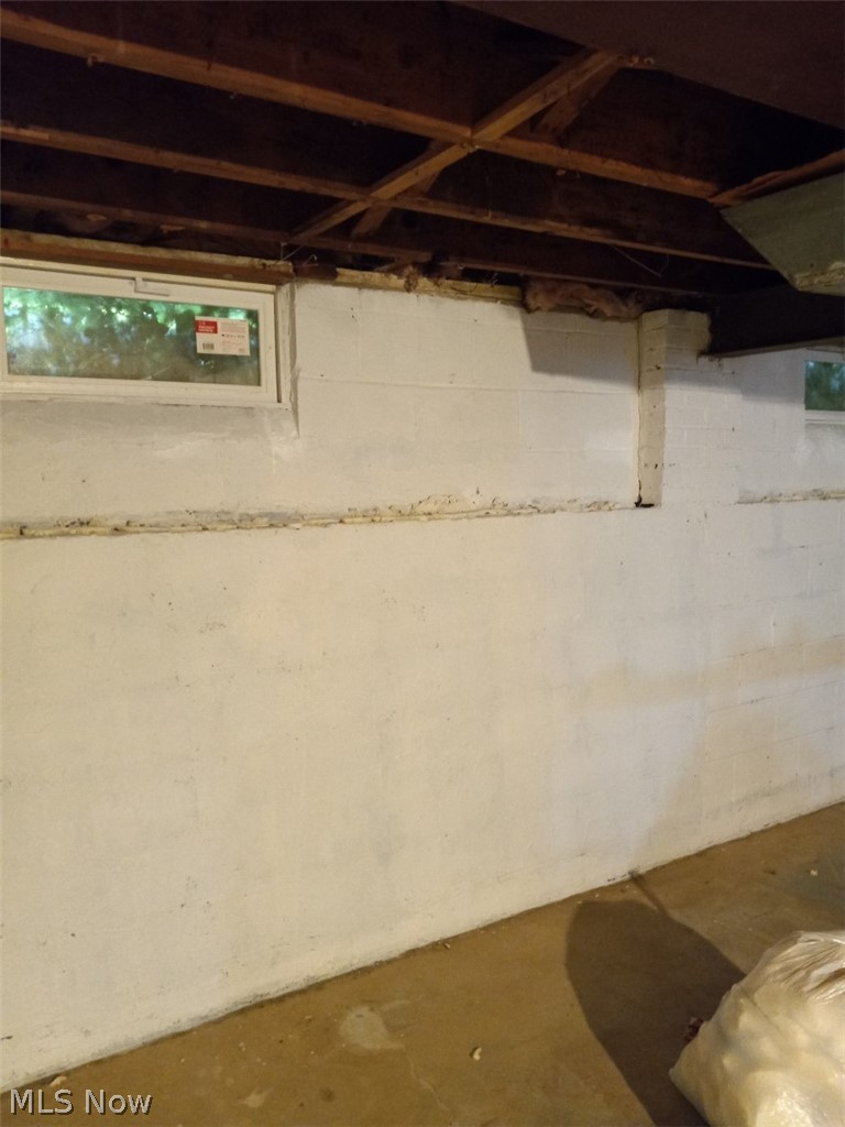 7045 Ridge Road Parma, OH 44129 - Photo 21 of 24