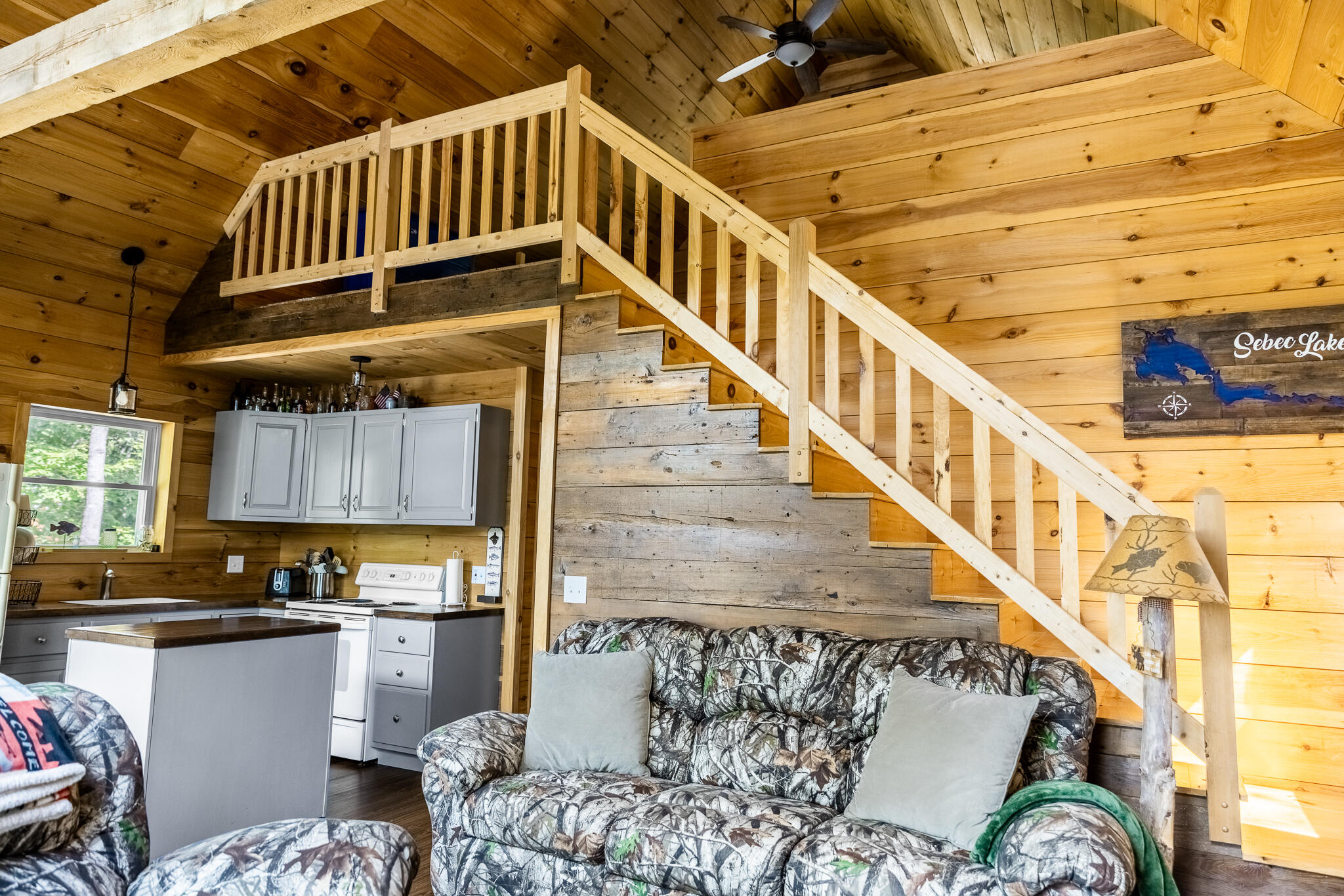 95 Bear Point Road Dover-Foxcroft, ME 04426 - Photo 13 of 40 Sebec Interiors-5