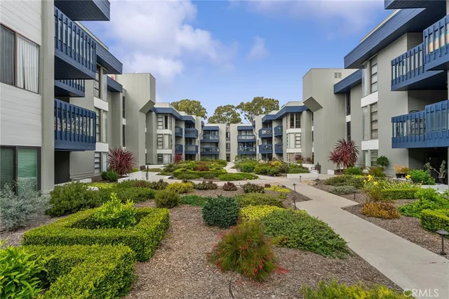 a car parked in front of a building