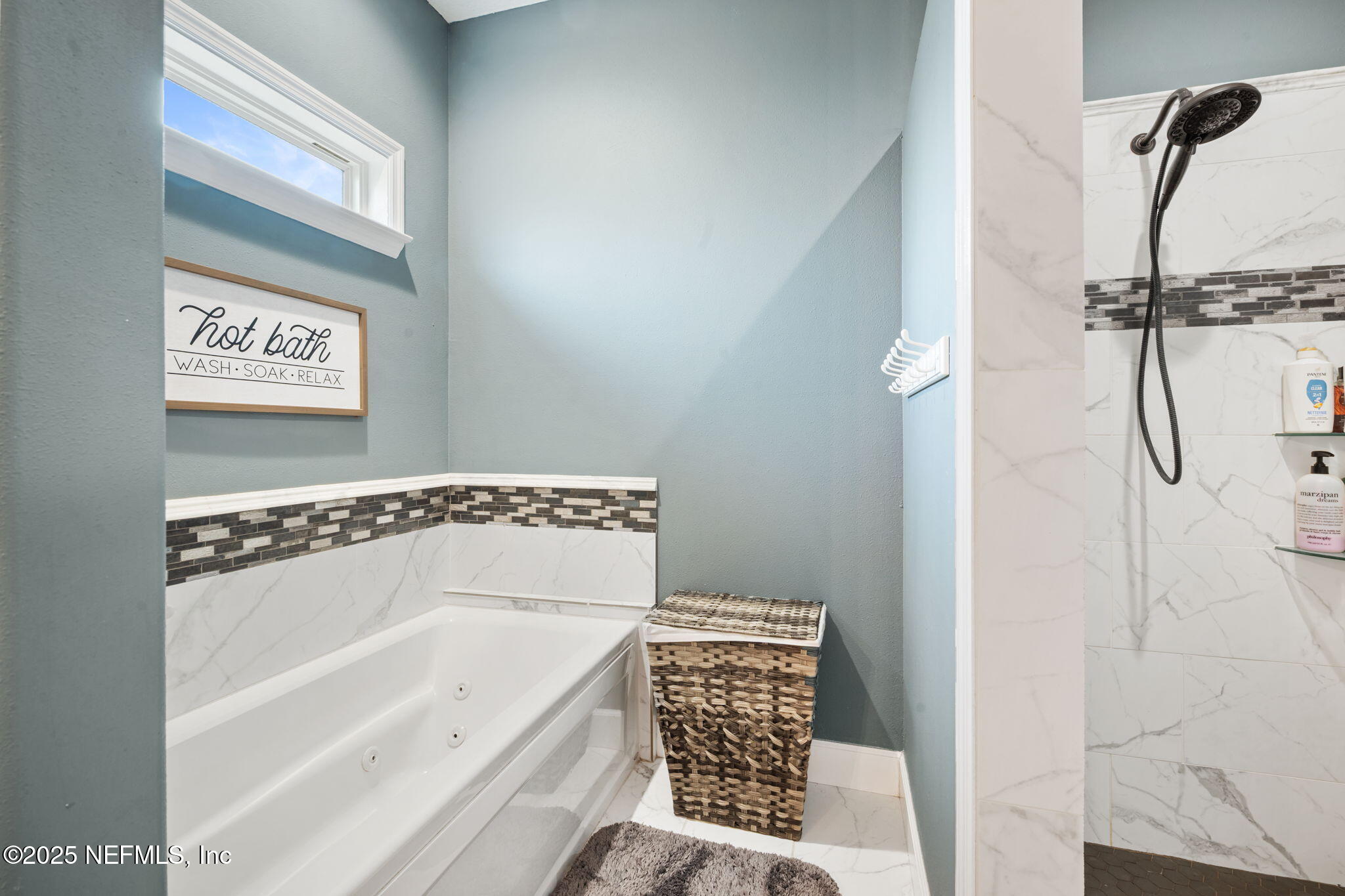 272344 Conner-Nelson Hilliard, FL 32046 - Photo 20 of 56 a bathroom with a shower
