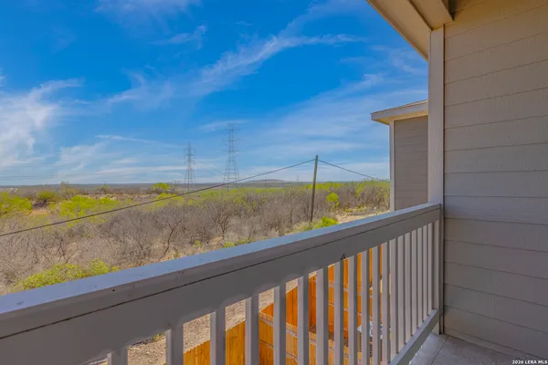 $1,500 | 7126 Magnolia Creek, Unit 201, San Antonio, TX 78252