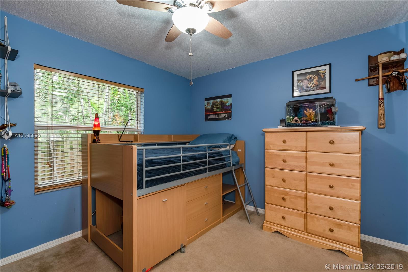 12486 Southwest 9th Place Davie, FL 33325 - Photo 17 of 36