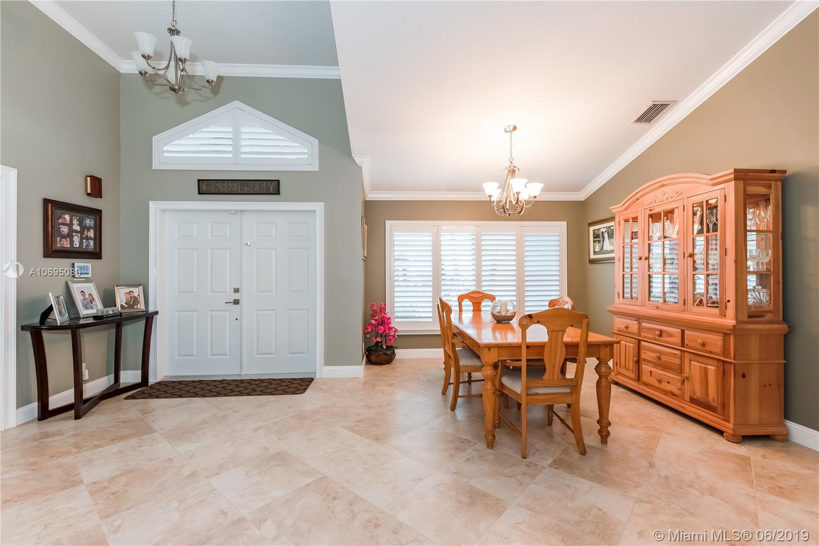 12486 Southwest 9th Place Davie, FL 33325 - Photo 3 of 36