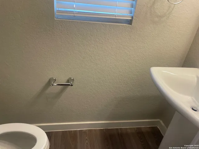 $1,795 | 8318 Runner Cove, Unit 101, San Antonio, TX 78249