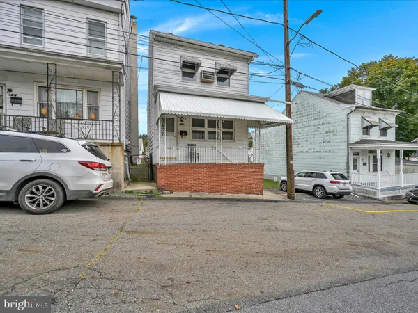 $109,900 | 321 Cherry Street, Minersville, PA 17954