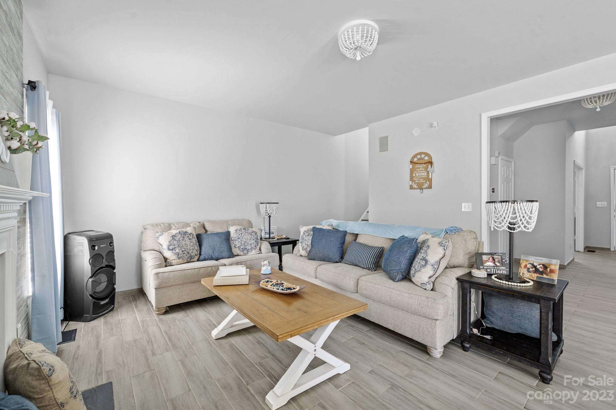 10834 Hellebore Road Charlotte, NC 28213 - Photo 5 of 41 a living room with furniture