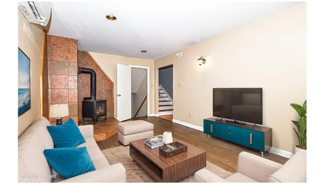 $849,900 | 123 Beech Ridge Road, Scarborough, ME 04074